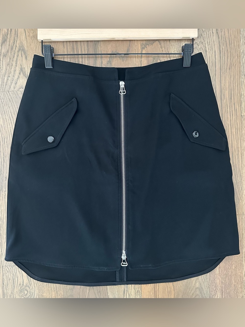 Rag & Bone Maverick Zip Front Mini Skirt Moto Pockets in Black Size 8